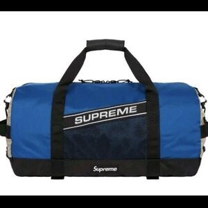 Supreme 3D Logo Duffle Bag